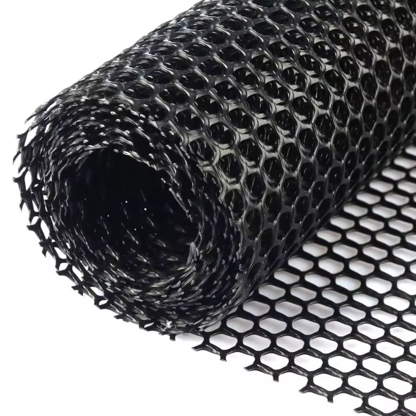 Сітка пластикова для курей, курчат, бройлерів 6х6мм/2,20мм 1,00м/10,00м